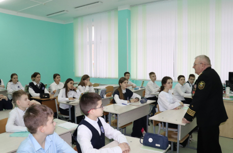 «Десант Славы» в школе № 61 Курска