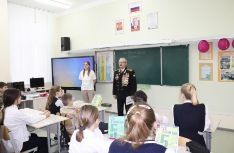 «Десант Славы» в школе № 61 Курска