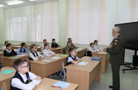 «Десант Славы» в школе № 61 Курска