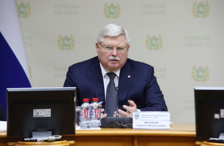 Губернатор Томской области обсудил с силовиками безопасность малых аэропортов и подготовку к новогодним праздникам