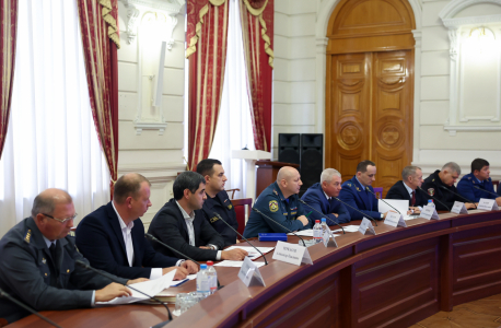 Члены антитеррористической комиссии в Астраханской области