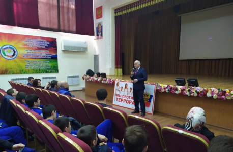 Акция «Молодежь против терроризма» прошла в Хасавюртовском районе