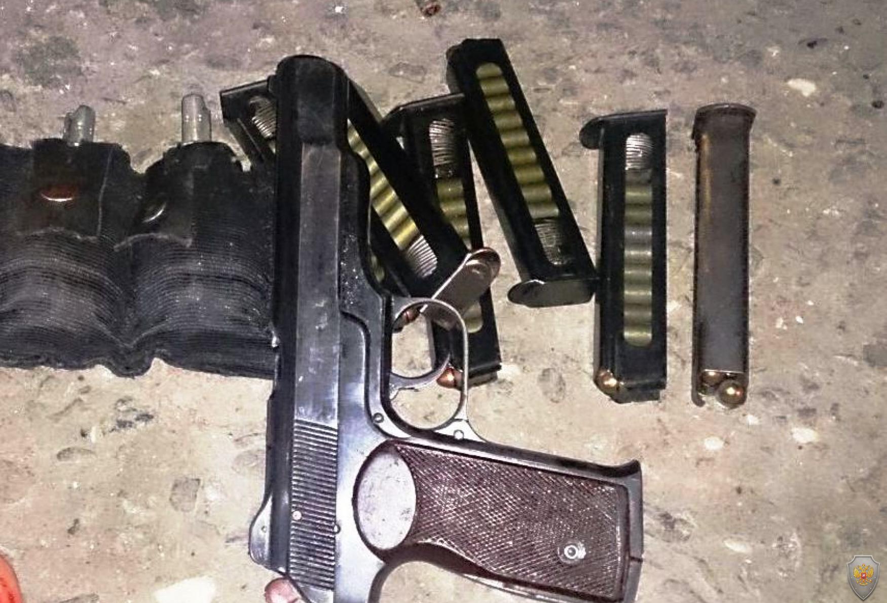 В Хасавюрте нейтрализованы два боевика, открывшие огонь по сотрудникам ФСБ и МВД России