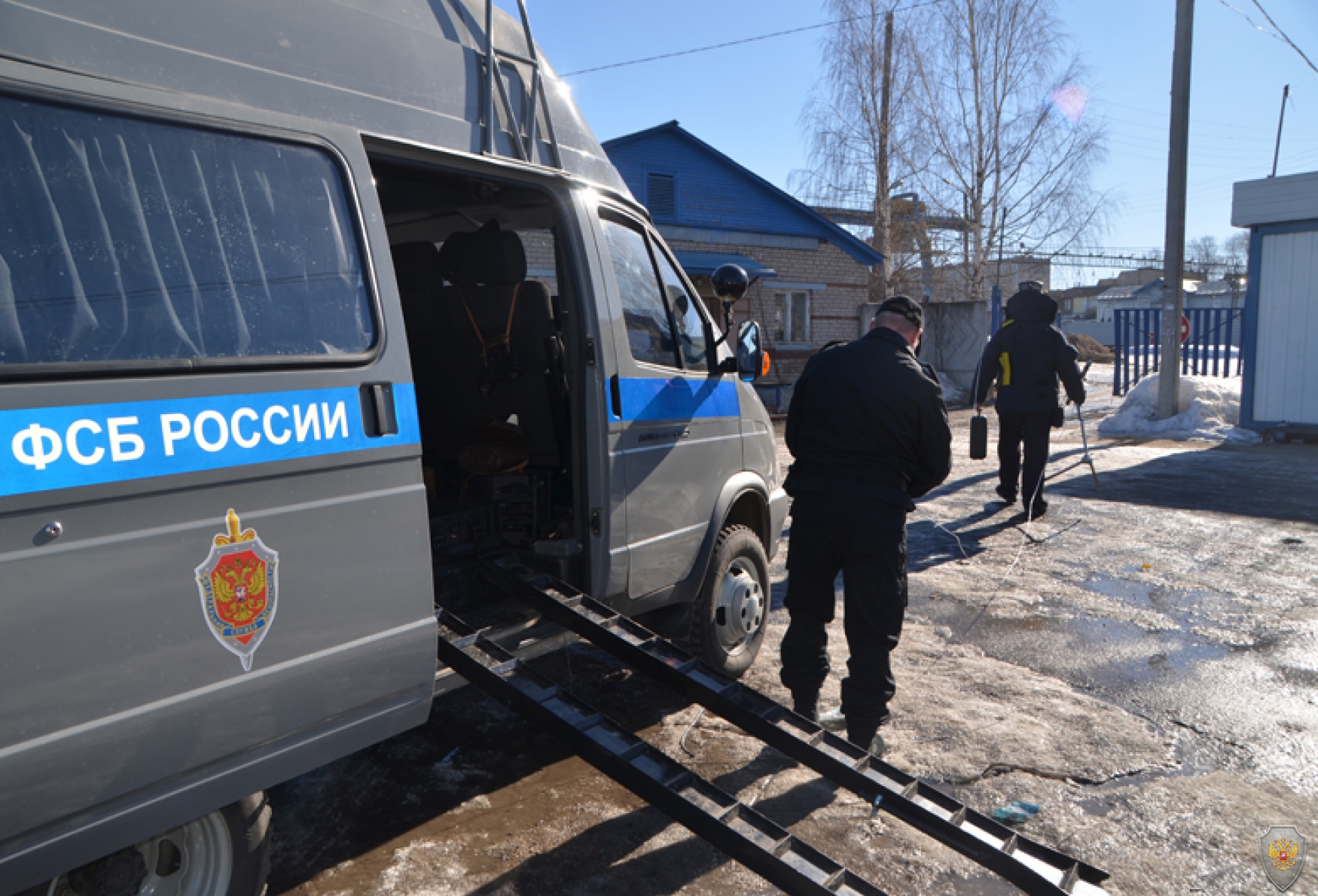 Обезвреживание СВУ взрывотехниками УФСБ России по Вологодской области. 