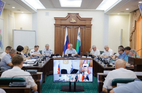 члены АТК в Белгородской области, председатели АТК и члены АТК муниципальных образований в режиме видео-конференц-связи
