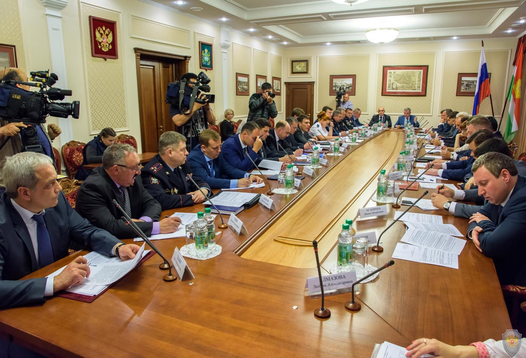 Участники совместного заседания Антитеррористической комиссии в Калужской области