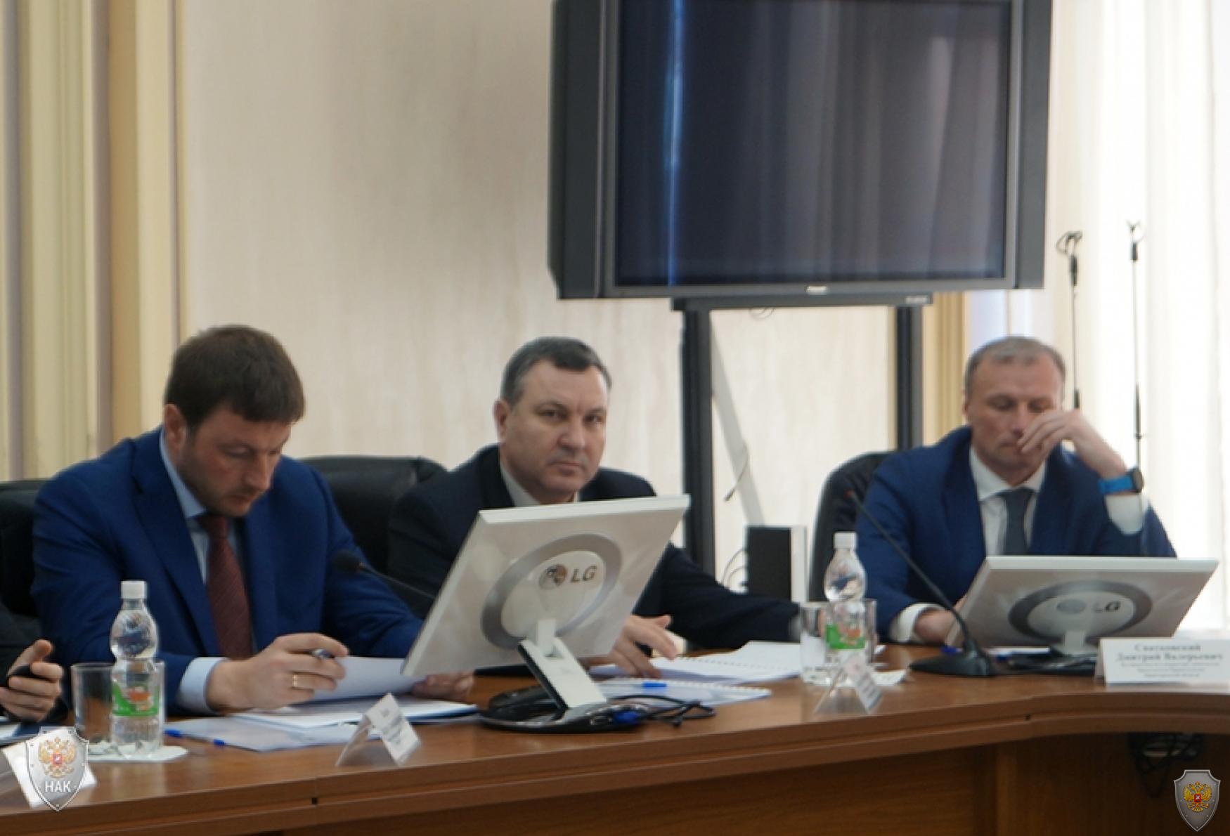 В городе Нижнем Новгороде проведено внеочередное заседание антитеррористической комиссии в Нижегородской области