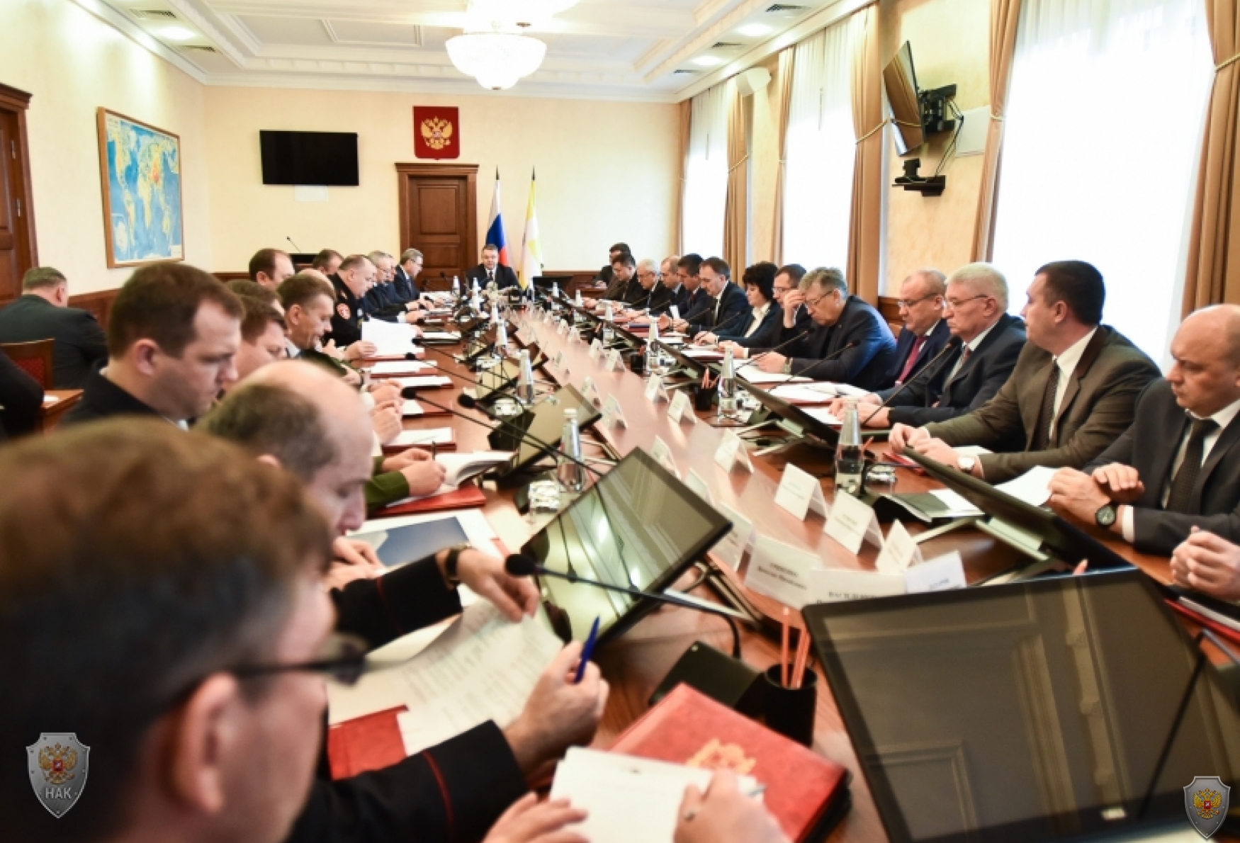 Губернатор Cтаврополья провел совместное заседание краевой антитеррористической комиссии и оперативного штаба в ставропольском крае