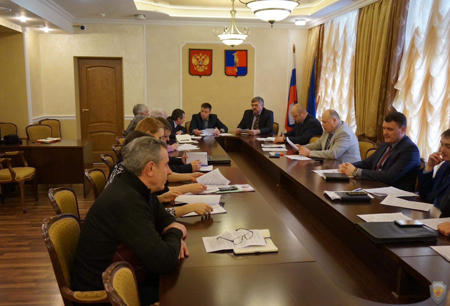Прошло заседание антитеррористической комиссии города Мончегорска Мурманской области 