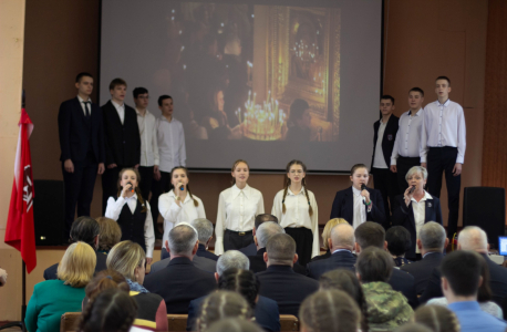 День памяти в гимназии Воронежа, носящей имя майора ФСБ России Виктора Воронцова, награжденного орденом Мужества (посмертно)