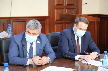 Совместное заседание антитеррористической комиссии и оперативного штаба проведено в Республике Алтай