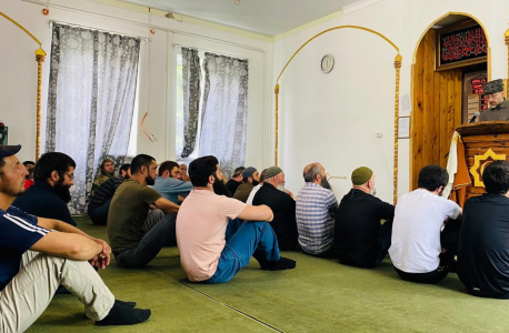 Духовное управление мусульман Кабардино-Балкарии  проводит встречи с жителями республики по вопросам духовно-нравственного и антитеррористического воспитания
