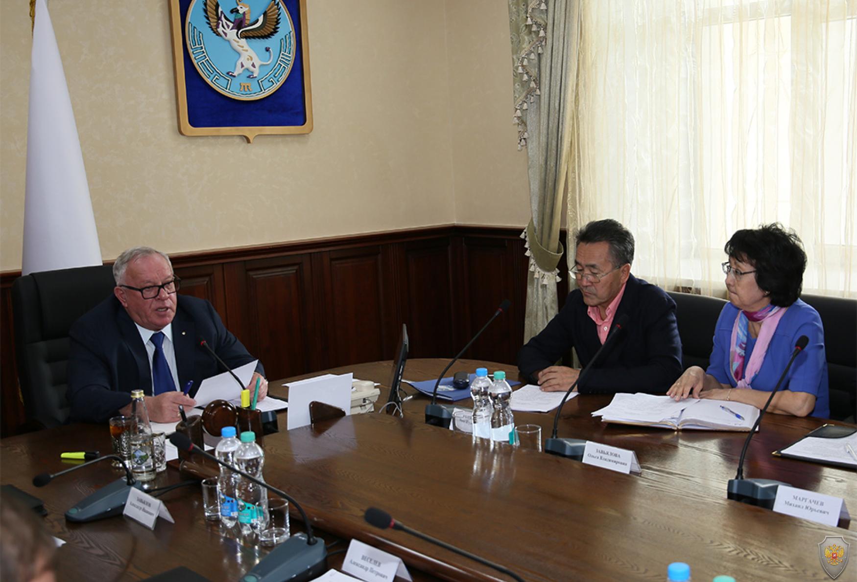 Глава региона дал высокую оценку работе правоохранительных органов, органов исполнительной власти Республики Алтай 
