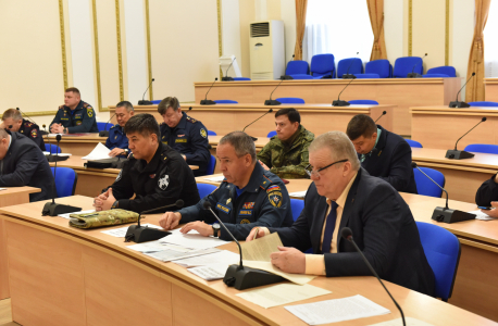 Александр Богомаз провел совместное заседание антитеррористической комиссии и оперативного штаба в Брянской области