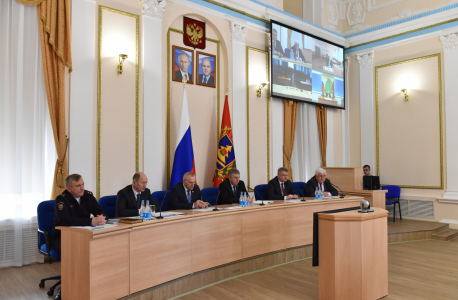 Губернатор Брянской области провел внеочередное заседание антитеррористической комиссии в регионе