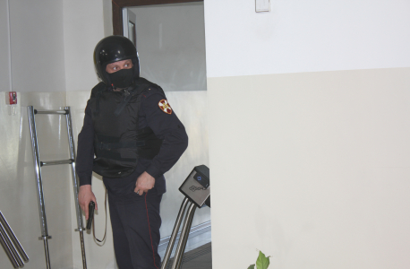 Антитеррористическая тренировка оперативной группы в МО «Холмский городской округ»на объекте образования.