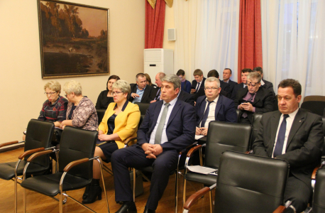 Зрительный зал с представителями муниципальных образований Ивановской области