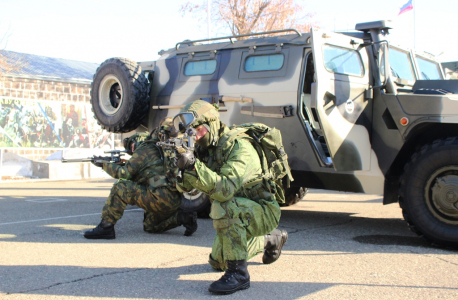 В российских базах ЮВО, дислоцированных за пределами РФ, проведены совместные тренировки подразделений антитеррора и военной полиции