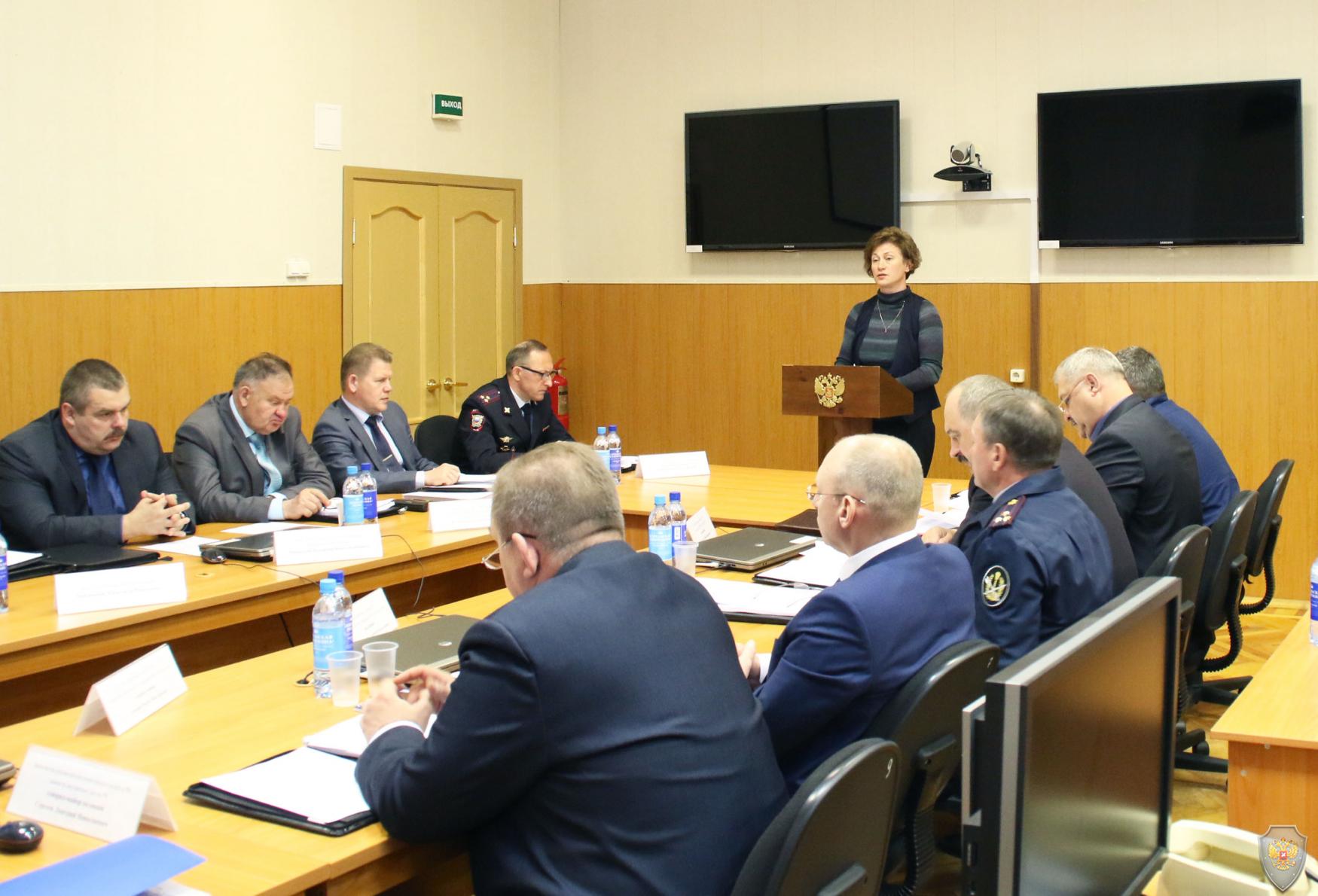 Начальник Управления ФСБ по Карелии Александр Барышев провел совместное заседание антитеррористической комиссии и оперативного штаба в республике