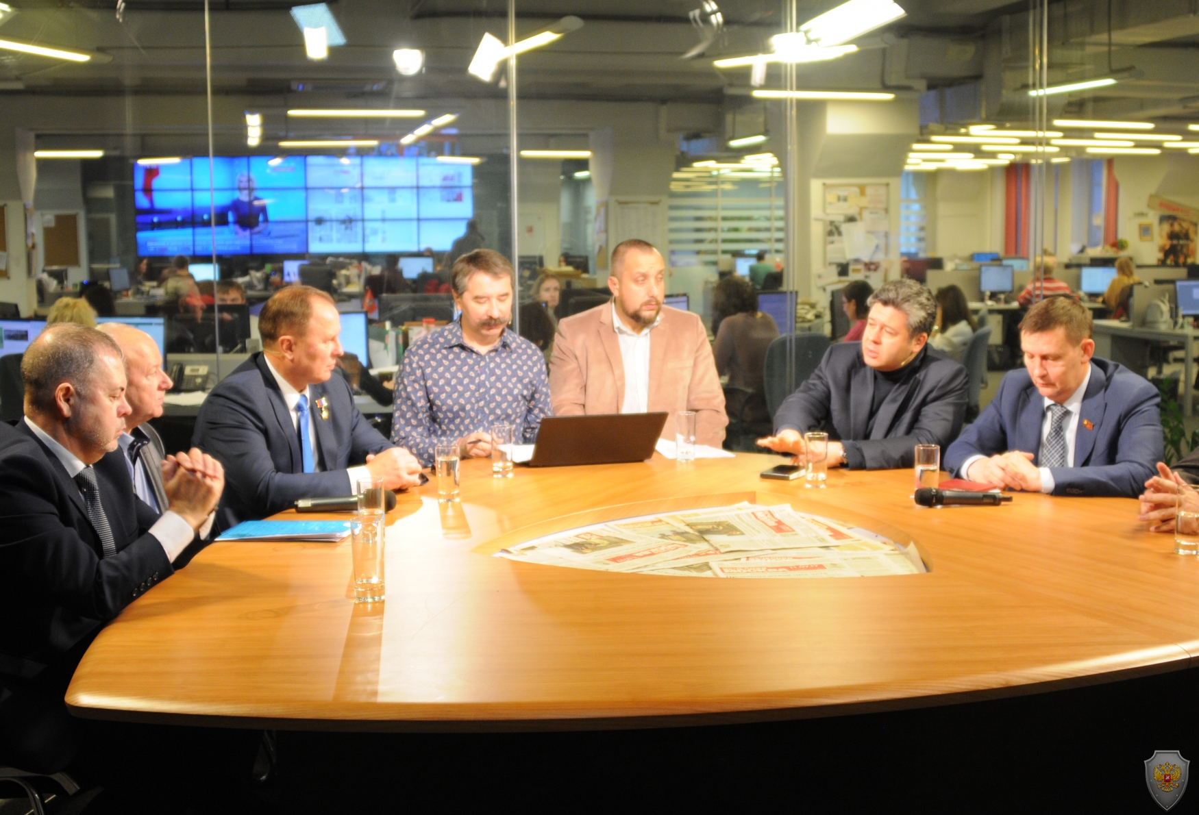 В студии интернет-вещания газеты «Вечерняя Москва» состоялся круглый стол