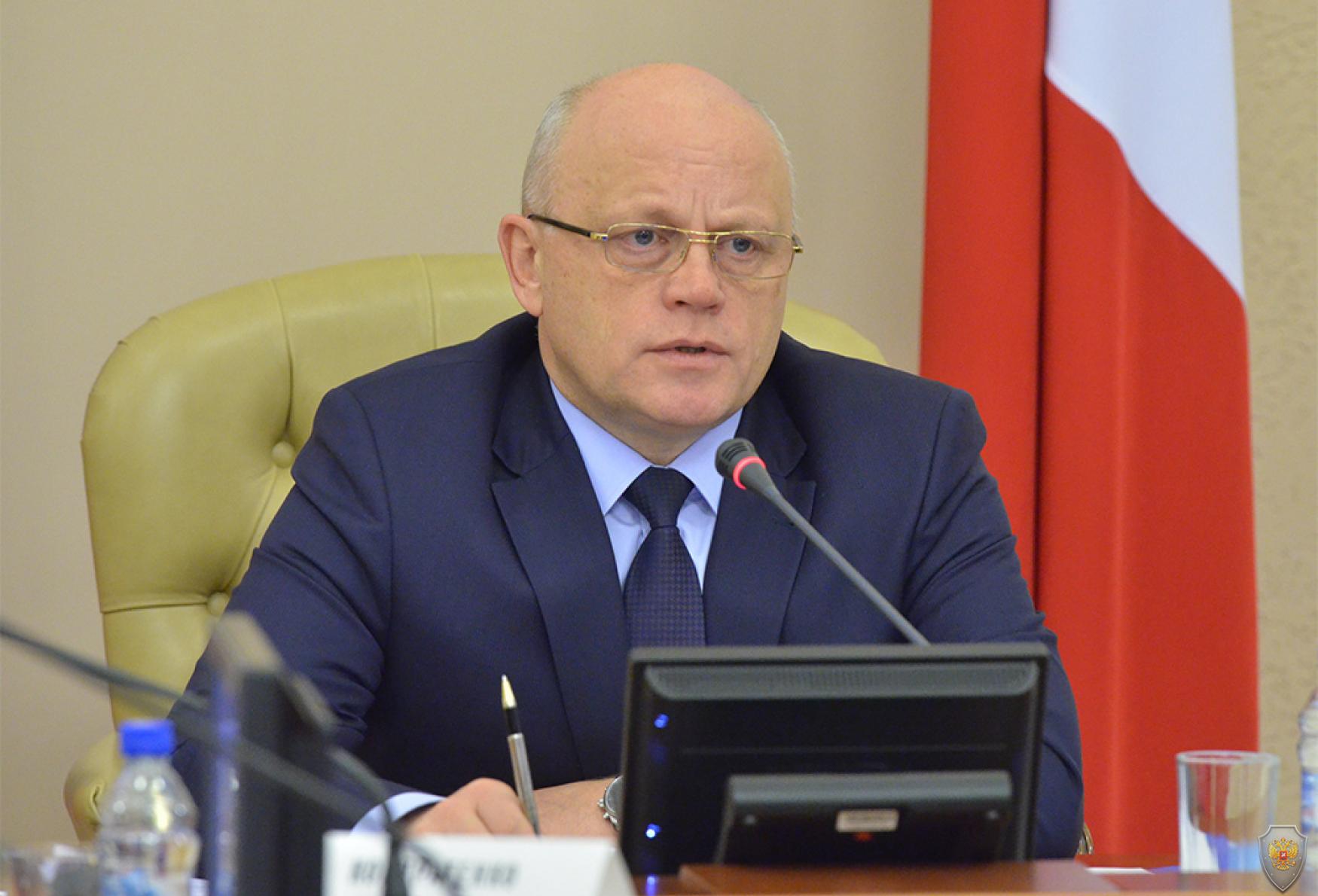 Губернатор Омской области открывает совместное заседание антитеррористической комиссии Омской области и оперативного штаба в Омской области