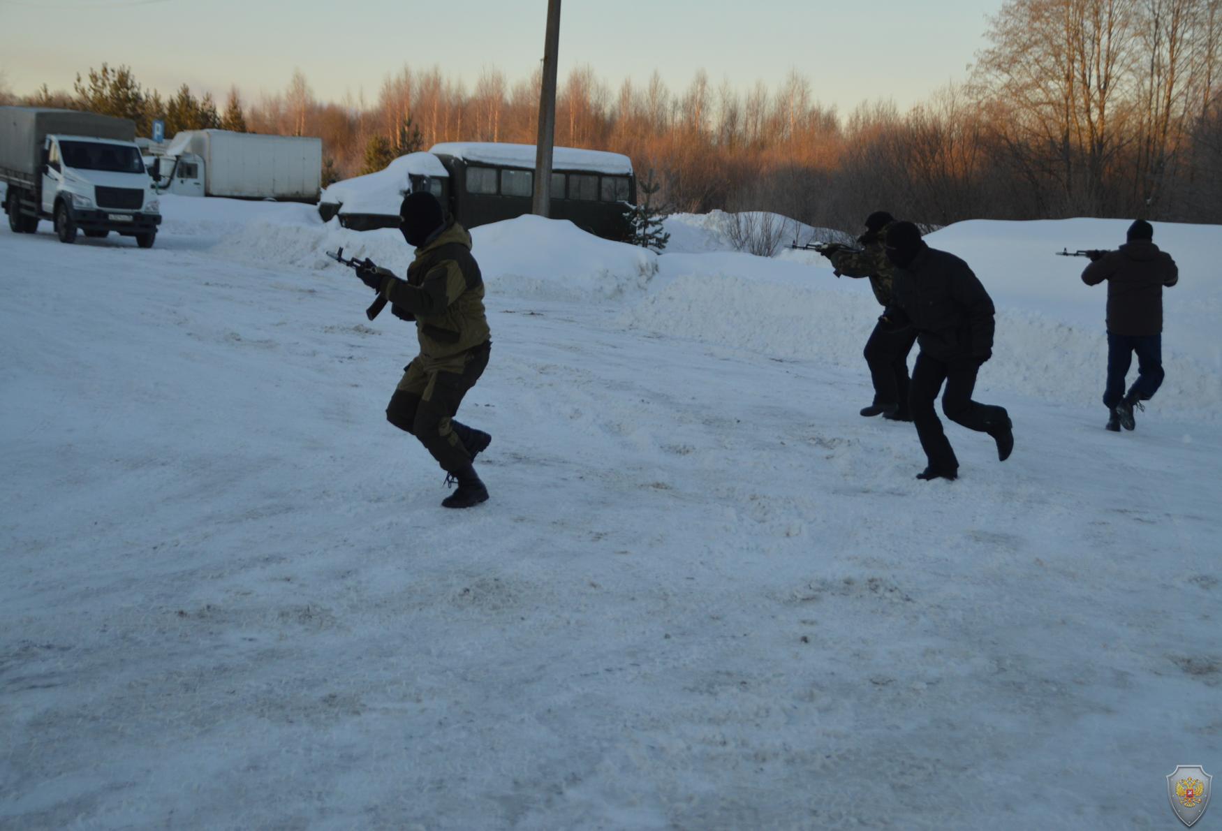 Аппаратом оперативного штаба в Вологодской области проведено командно-штабное учение «Сокол-Гроза-2017»