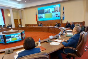 Безопасность мест проведения праздничных мероприятий и отдыха детей обсудили на совместном заседании антитеррористической комиссии и оперативного штаба в Иркутской области 