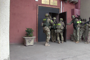 Оперативным штабом в Саратовской области проведено антитеррористическое тактико - специальное учение 