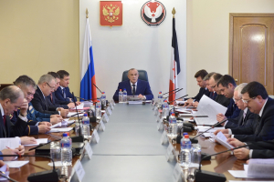Глава Удмуртии провёл совместное заседание Антитеррористической комиссии и оперативного штаба