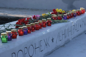 Саратовцы почтили память погибших при теракте в метрополитене Санкт-Петербурга