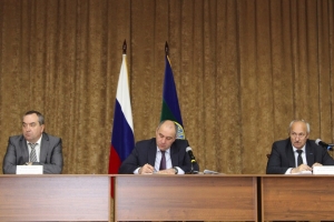 Рашид Темрезов провел выездное совместное заседание Антитеррористической комиссии и Оперативного штаба в Карачаево-Черкесской республике