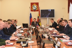 Сегодня губернатор Александр Михайлов провел заседание областной антитеррористической комиссии