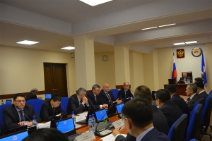 Егор Борисов провел совместное заседание Антитеррористической комиссии и Оперативного штаба в Республике Саха (Якутия)
