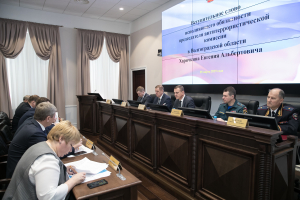В Волгоградской области рассмотрели вопросы безопасности учреждений образования